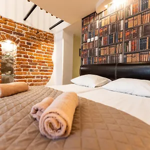  Apartament Vintage Senacka
